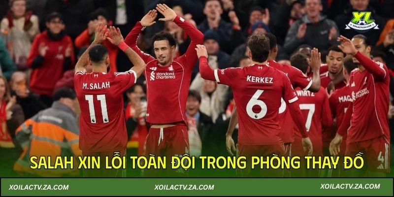 Salah xin lỗi toàn đội trong phòng thay đồ